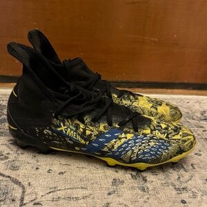 Adidas Marvel X Men Soccer Cleats firm surface size 9